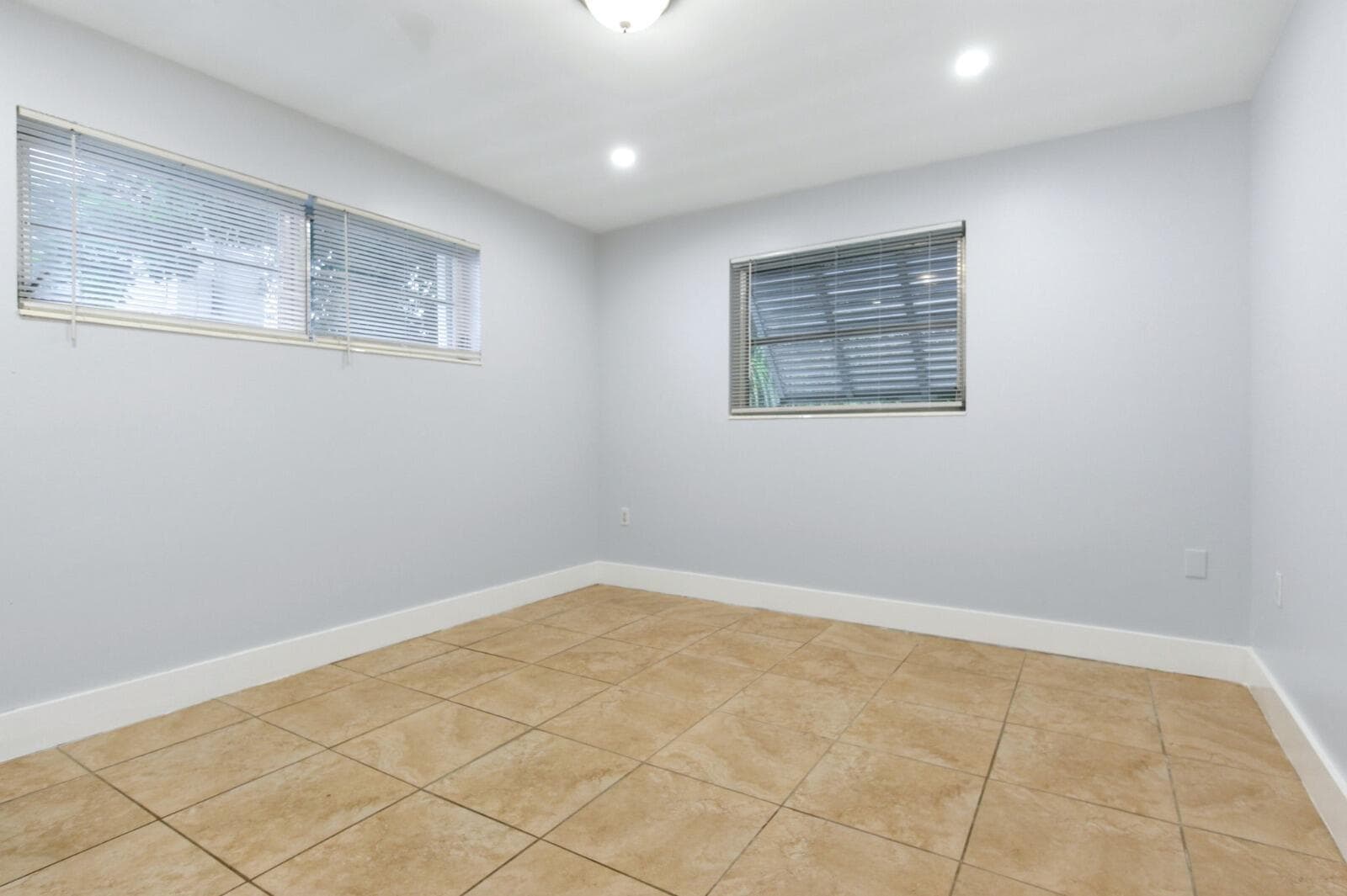 1964 NE 172nd Street # 5, North Miami Beach, FL 33162 photo 10
