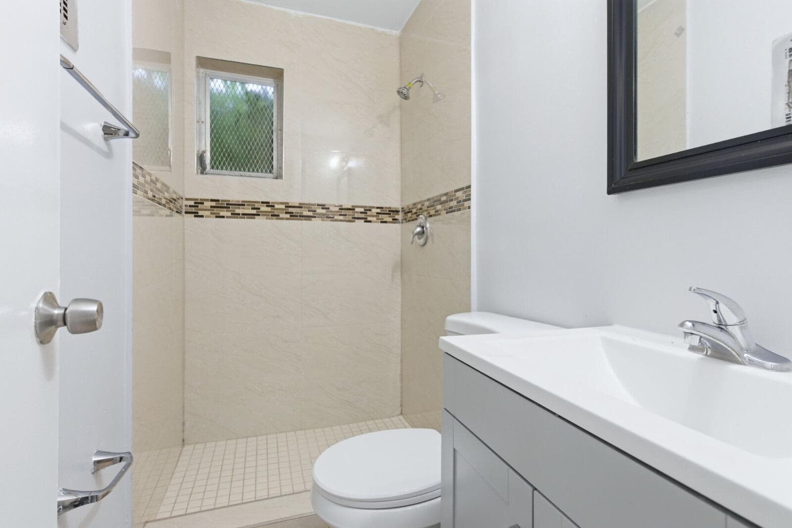 1964 NE 172nd Street # 5, North Miami Beach, FL 33162 photo 8