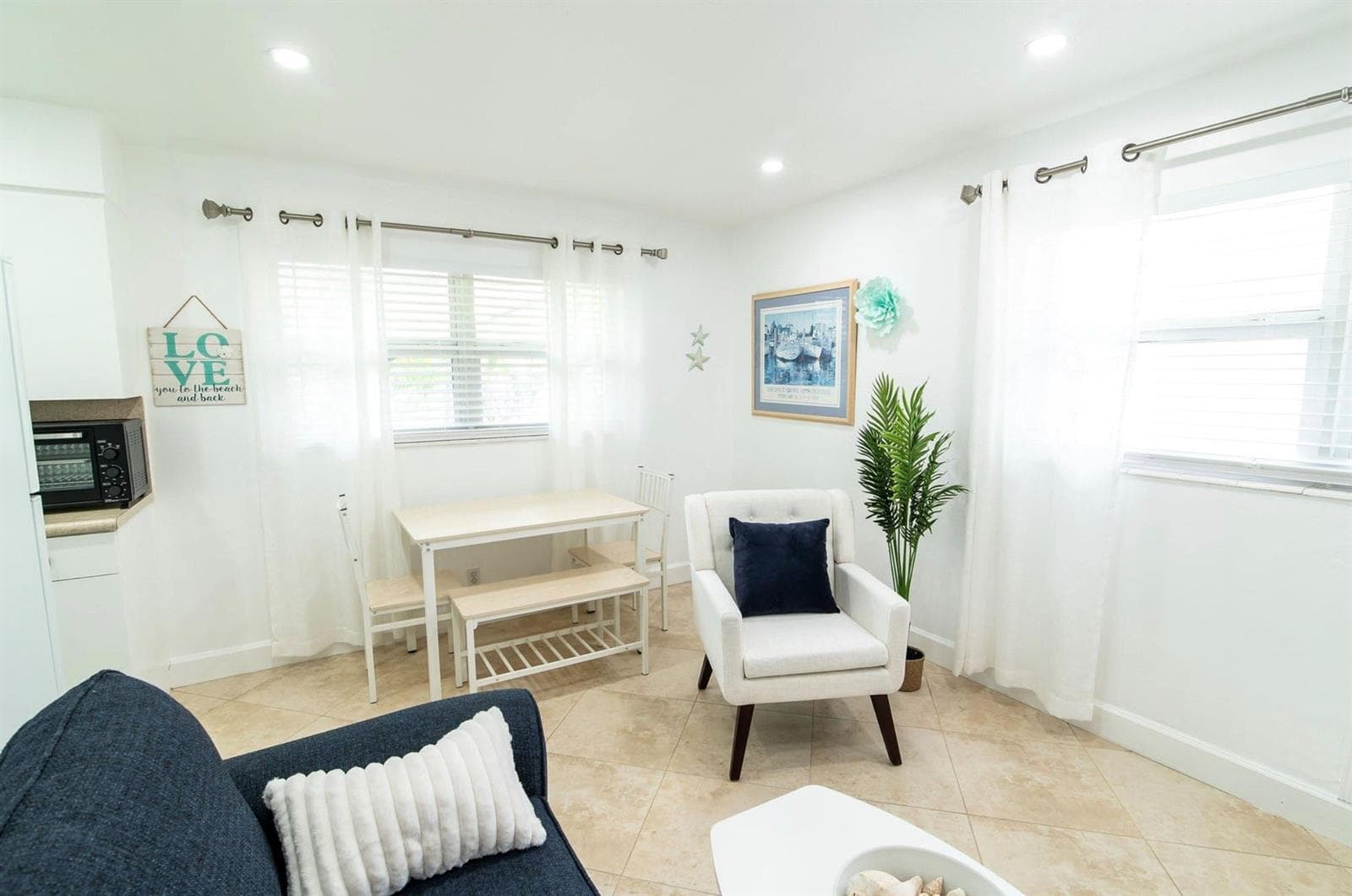 3230 NE 13th Street # 203, Pompano Beach, FL 33062 photo 3