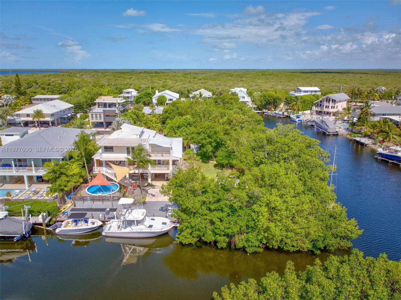 894 Ellen Dr, Key Largo, FL 33037 photo 8