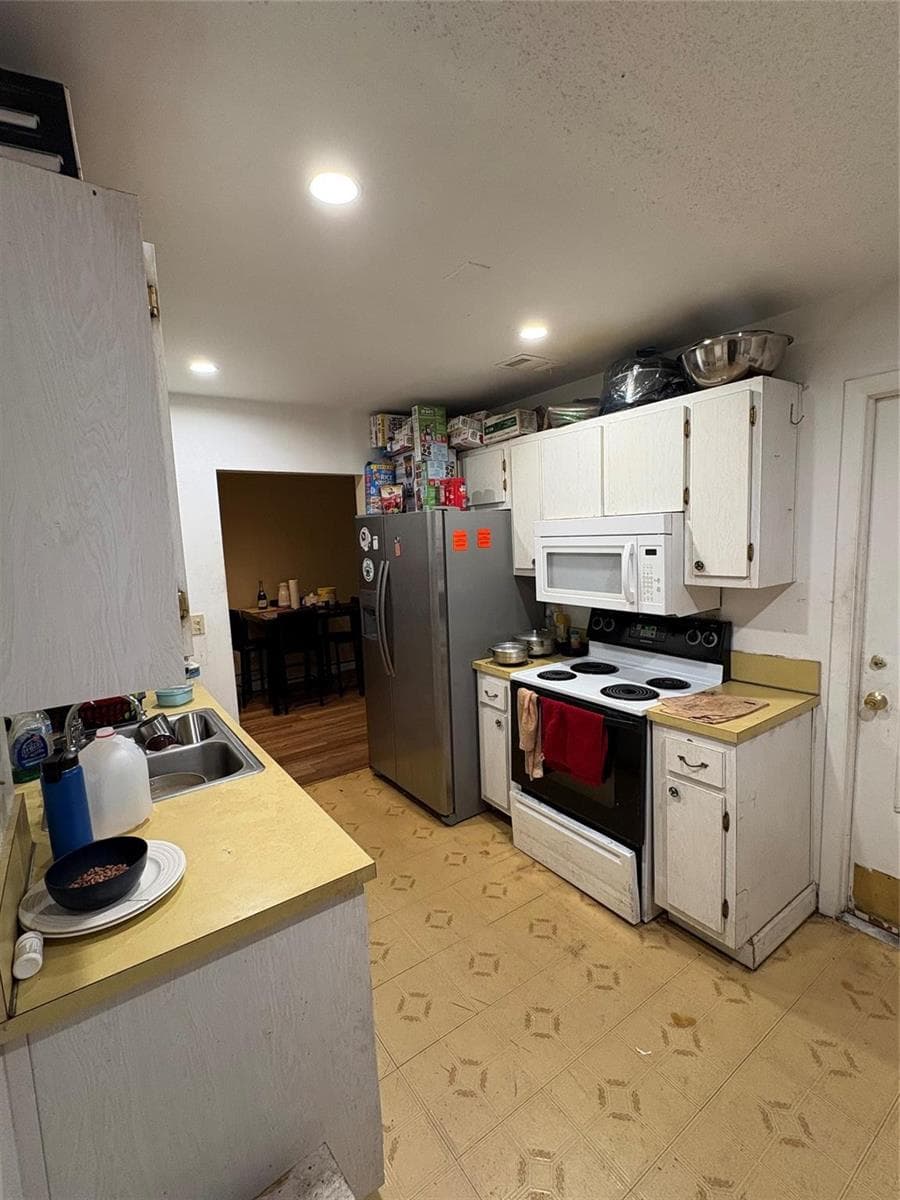 2392 SW 13th Terrace, Boynton Beach, FL 33426 photo 8