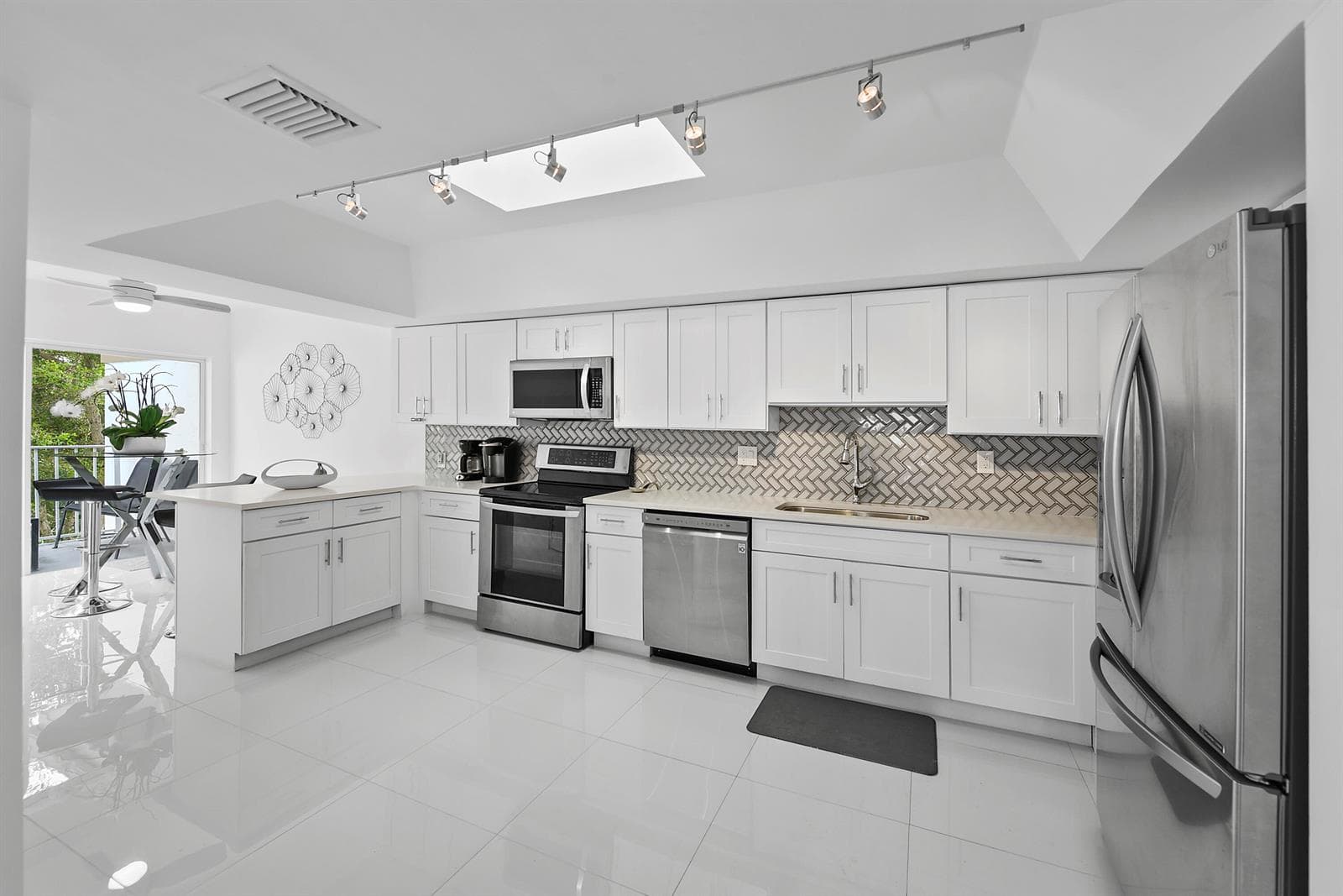 7369 Orangewood Lane # 303, Boca Raton, FL 33433 photo 10