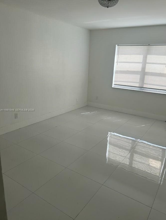 3048 E Sunrise Lakes Dr # 411, Sunrise, FL 33322 photo 4