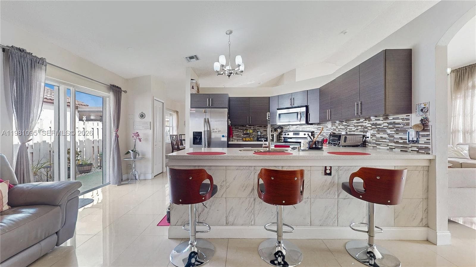 8070 SW 157th Pl, Miami, FL 33193 photo 6