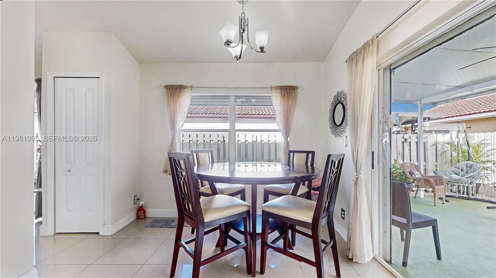 8070 SW 157th Pl, Miami, FL 33193 photo 9