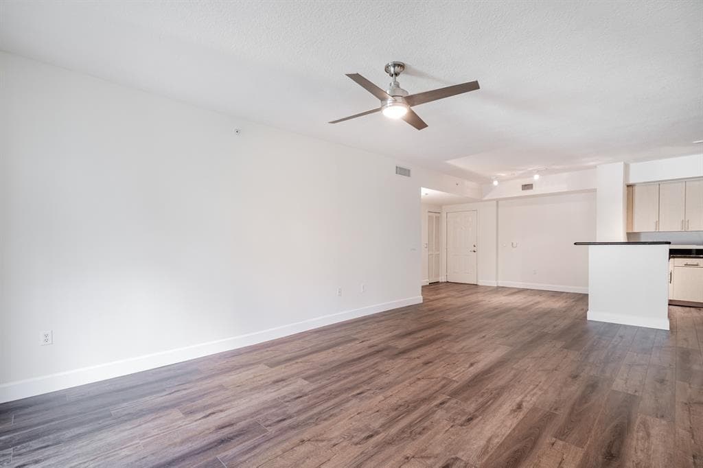 2421 NE 65th Street # 309, Fort Lauderdale, FL 33308 photo 6