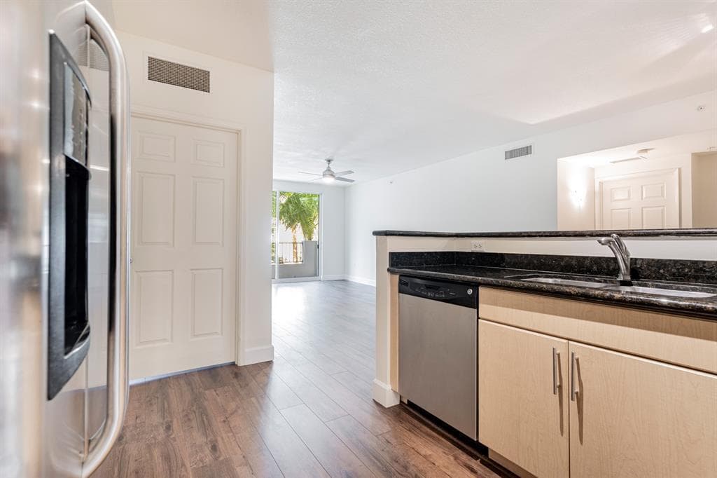 2421 NE 65th Street # 309, Fort Lauderdale, FL 33308 photo 12