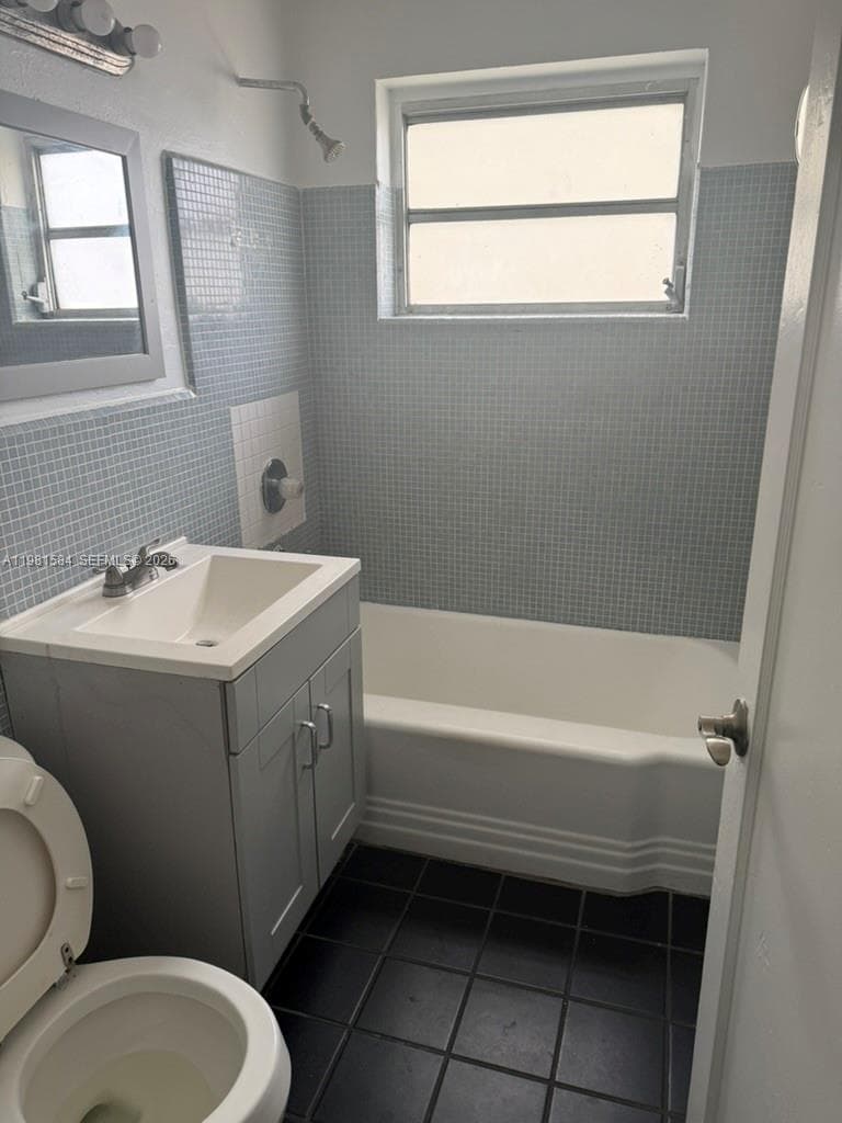 424 NE 82nd St # 4C, Miami, FL 33138 photo 12