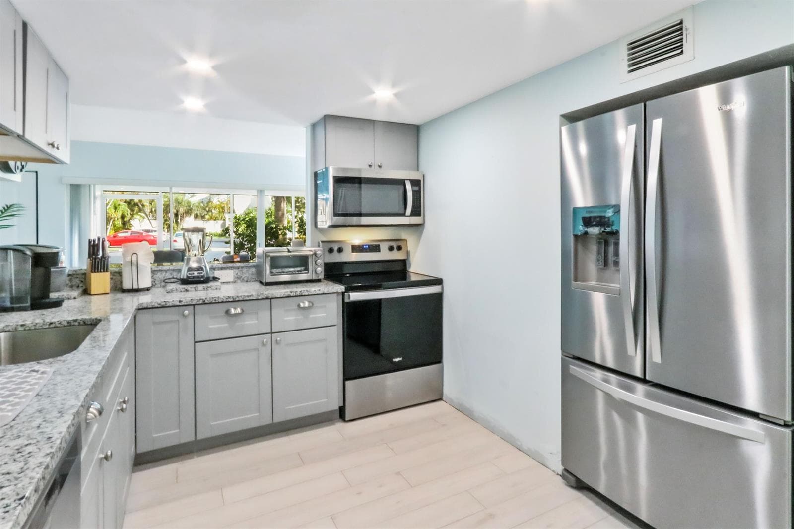 1605 S Us Hwy 1 # 111m2, Jupiter, FL 33477 photo 6