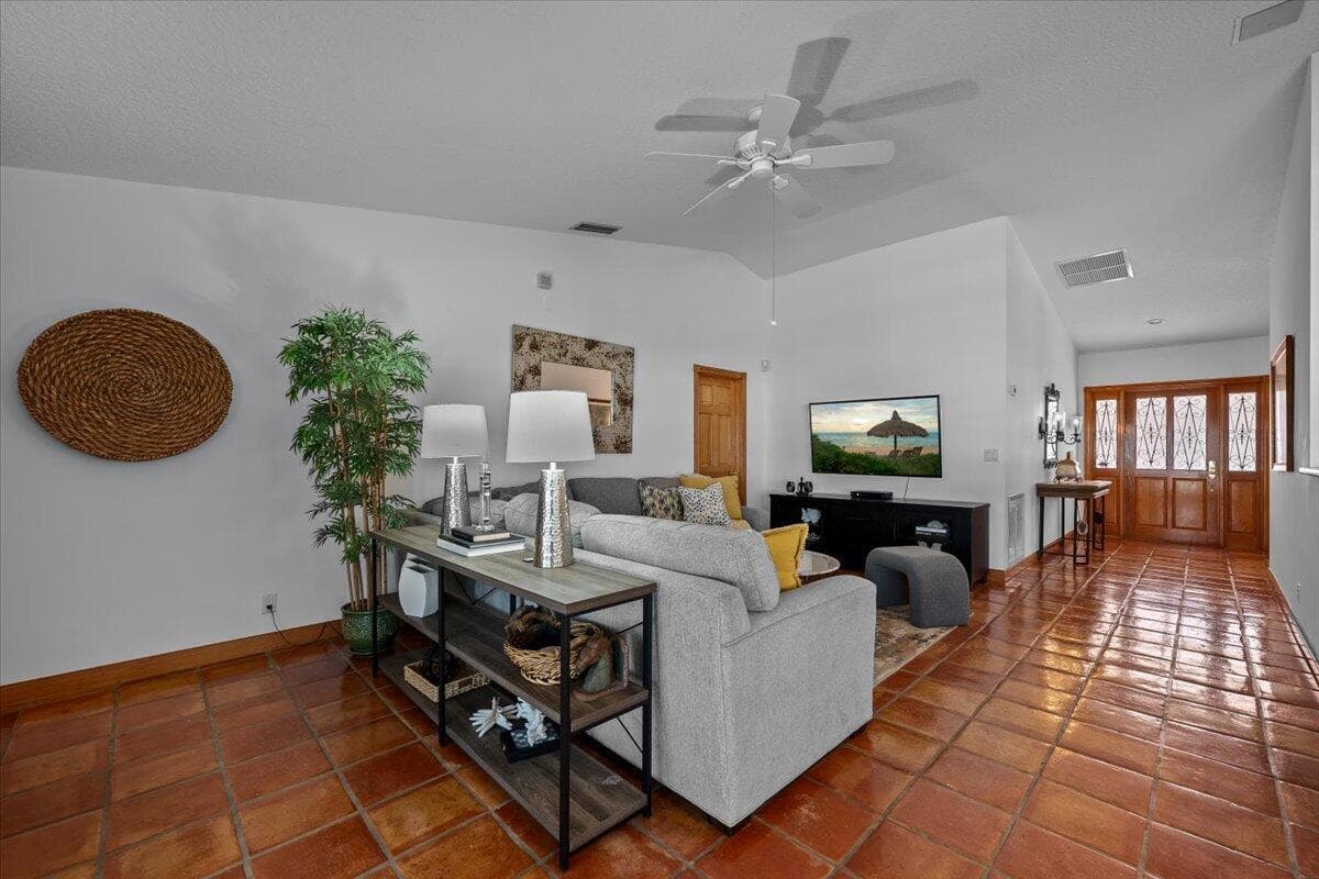 103 Olympus Circle, Jupiter, FL 33477 photo 6