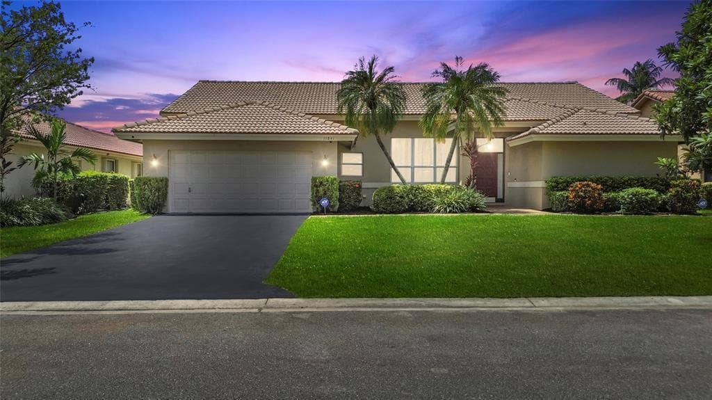 11841 NW 2nd Street, Coral Springs, FL 33071
