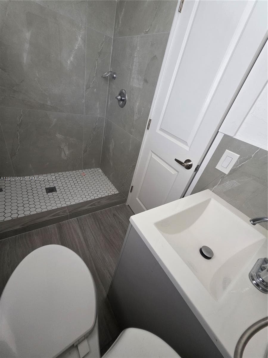 57 Esplanade Dr # C, Miami Springs, FL 33166 photo 13