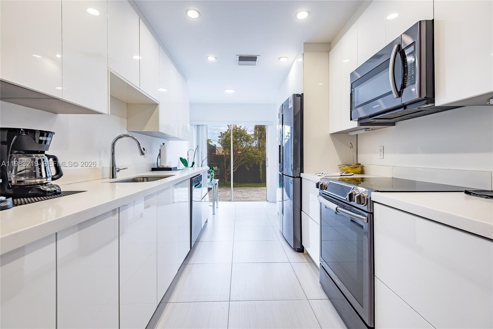 370 SE 2nd Ave # G3, Deerfield Beach, FL 33441 photo 7