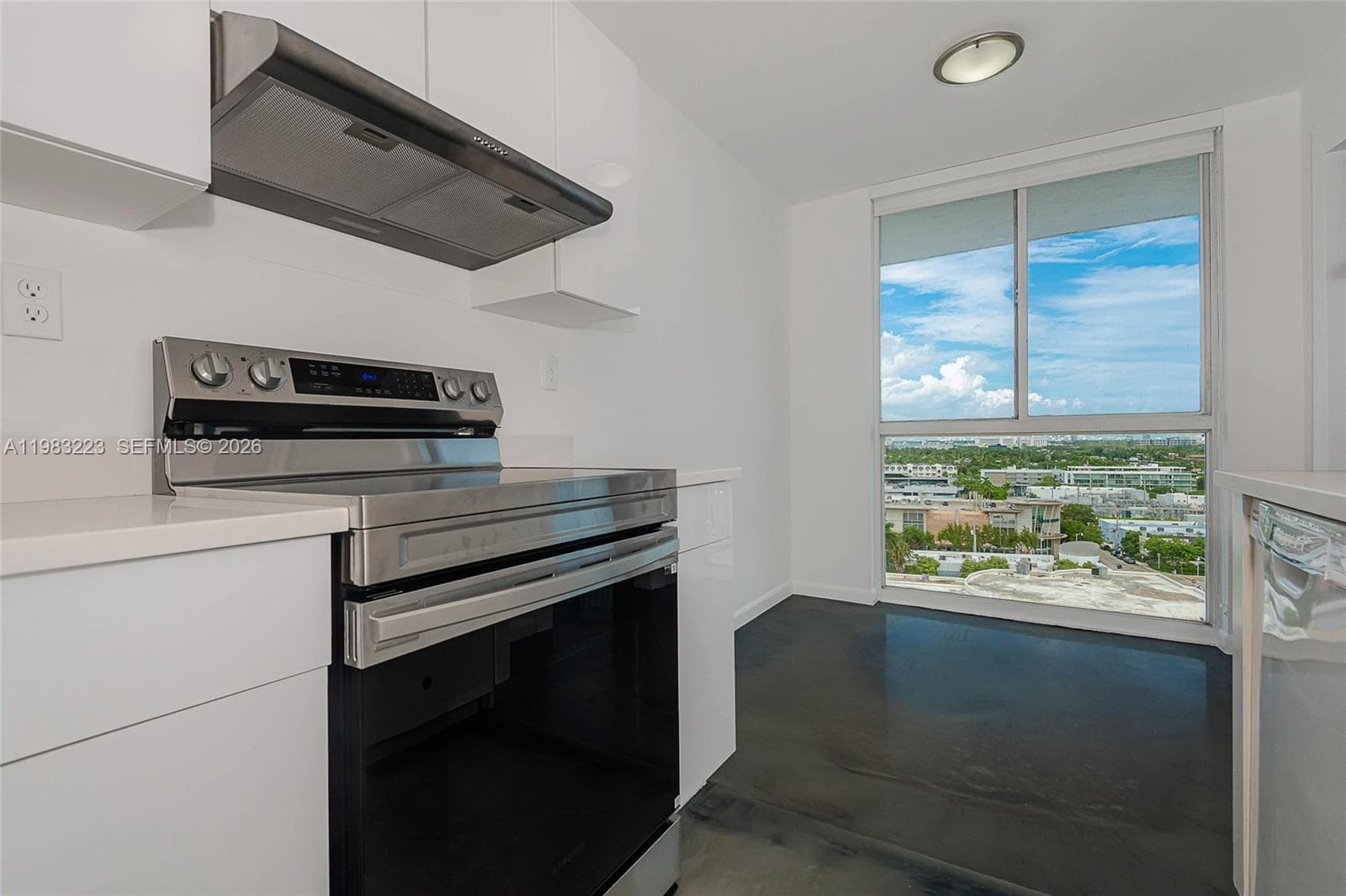 1688 West Ave # PH-07, Miami Beach, FL 33139 photo 8