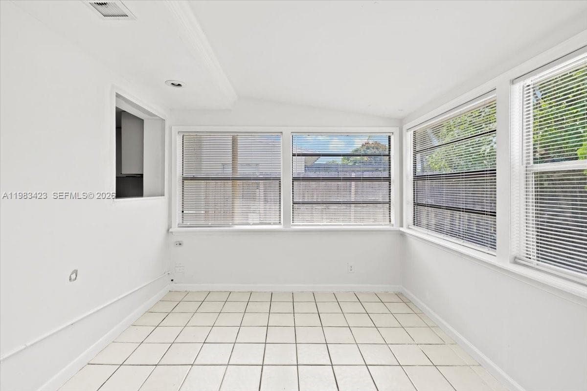 7371 SW 1st St, Margate, FL 33068 photo 13