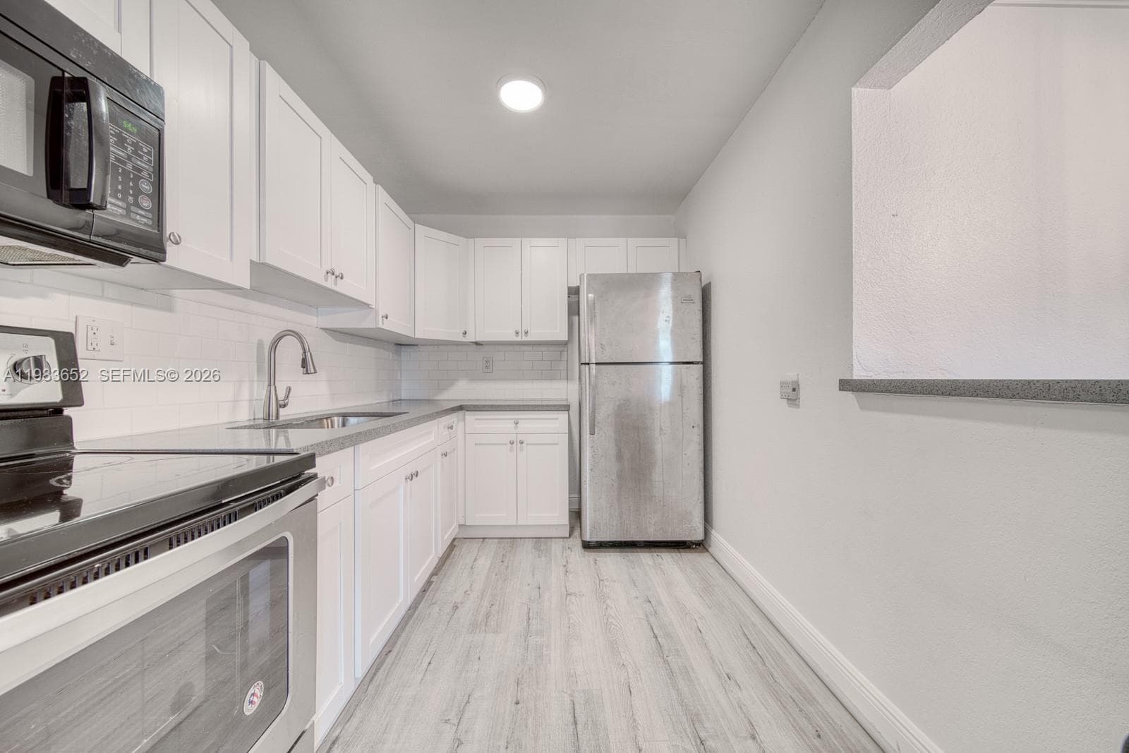 9459 SW 76th St # R5, Miami, FL 33173 photo 7
