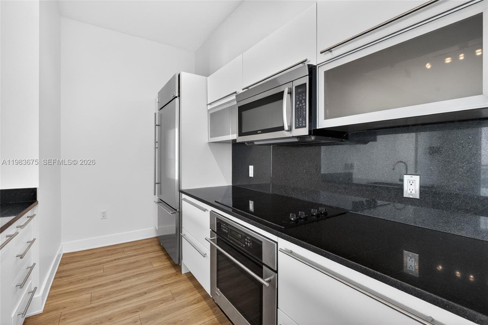 950 Brickell Bay Dr # 4100, Miami, FL 33131 photo 9