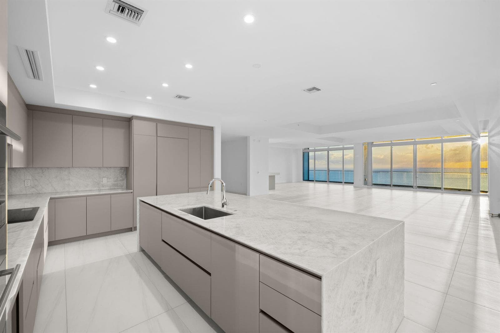 151 N Seabreeze Boulevard # Ph2601-e, Fort Lauderdale, FL 33304 photo 9