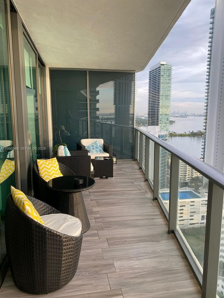 460 NE 28th St # 2807, Miami, FL 33137 photo 7