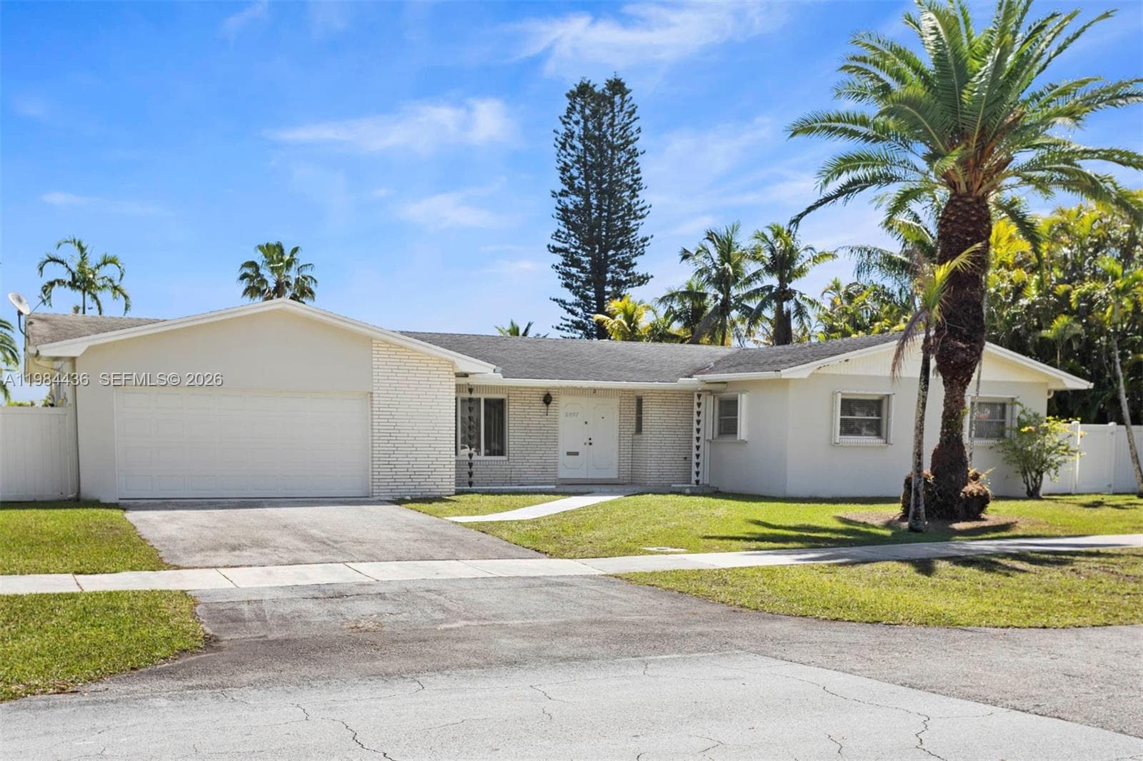 11807 SW 112th Ave, Miami, FL 33176 photo 9
