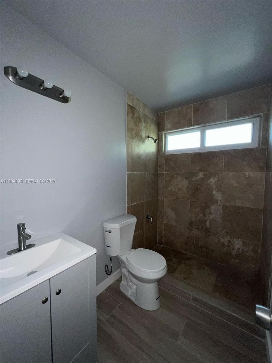 161 NE 117th St, Miami, FL 33161 photo 12