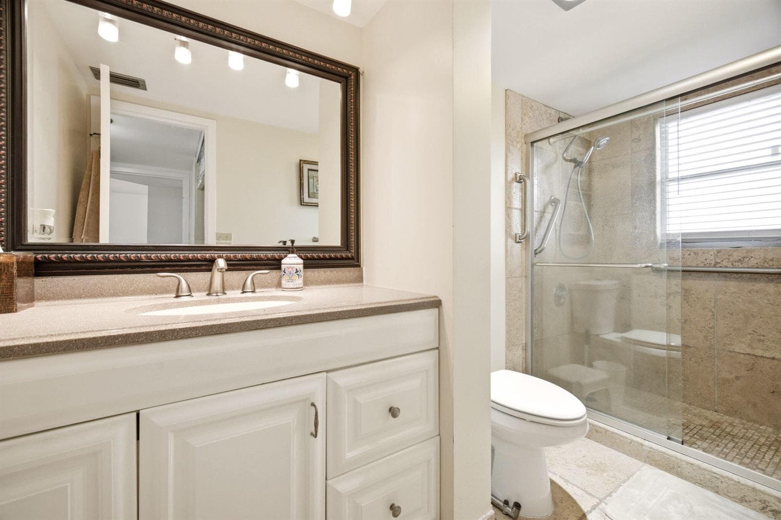 3593 Birdie Drive # 203, Lake Worth, FL 33467 photo 12