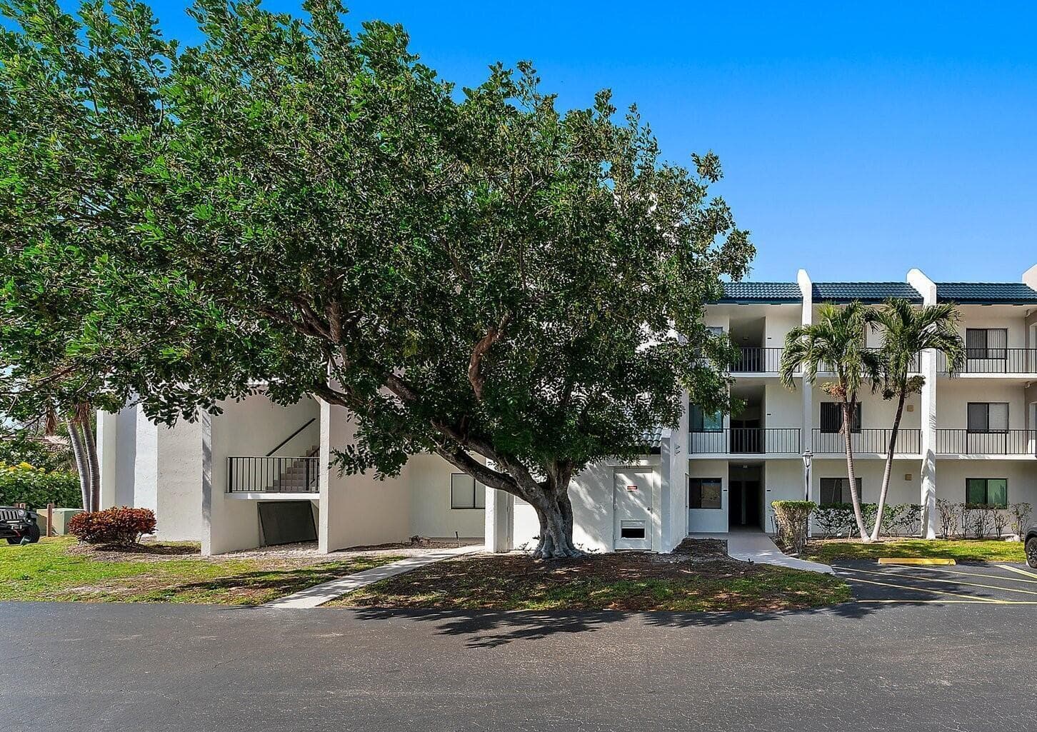 1605 S Us Highway 1 # V6-306, Jupiter, FL 33477 photo 2