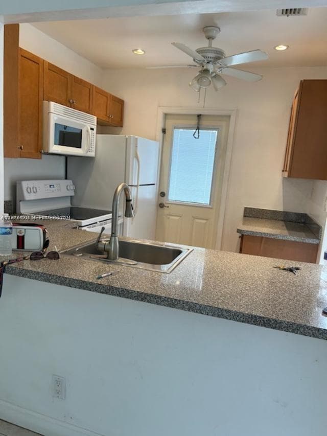 5103 NW 35th St # 503, Lauderdale Lakes, FL 33319 photo 8