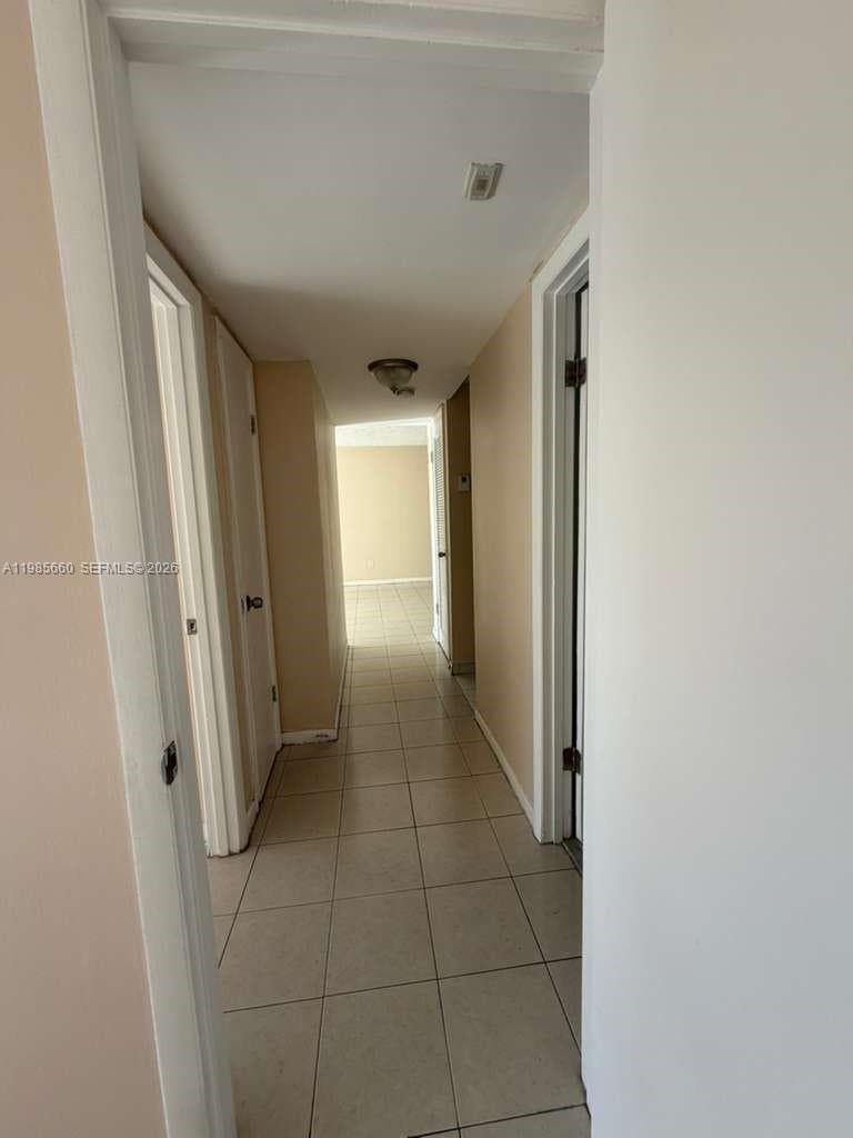 9180 Fontainebleau Blvd # 401, Miami, FL 33172 photo 7