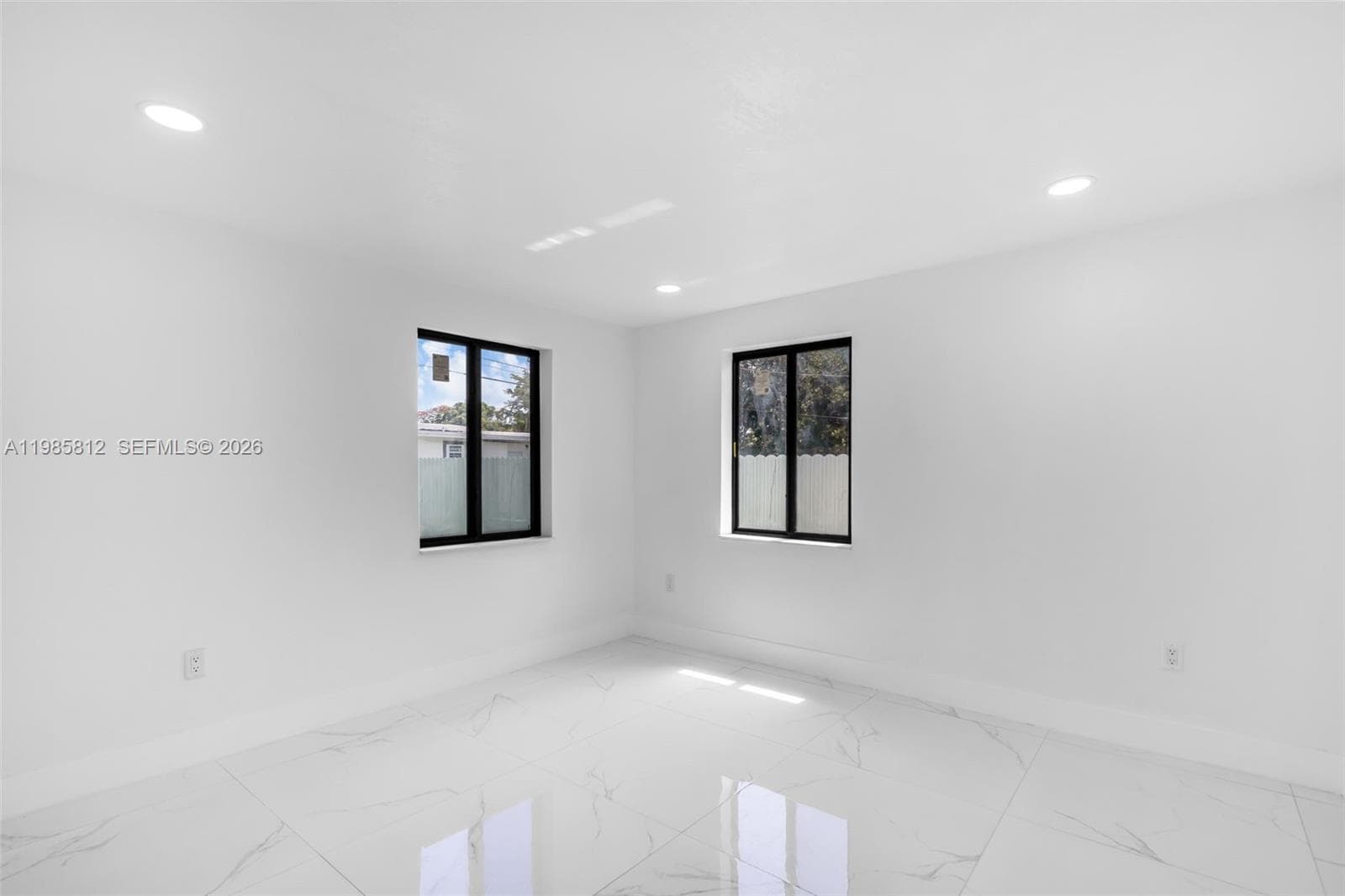 1010 NE 140th St, North Miami, FL 33161 photo 7