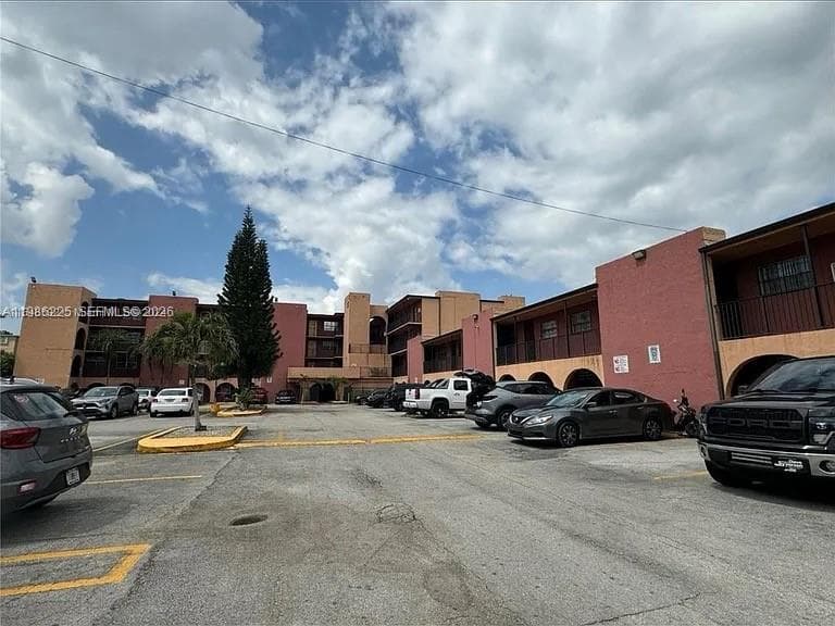 6620 W 2nd Ct # 407, Hialeah, FL 33012 photo 10