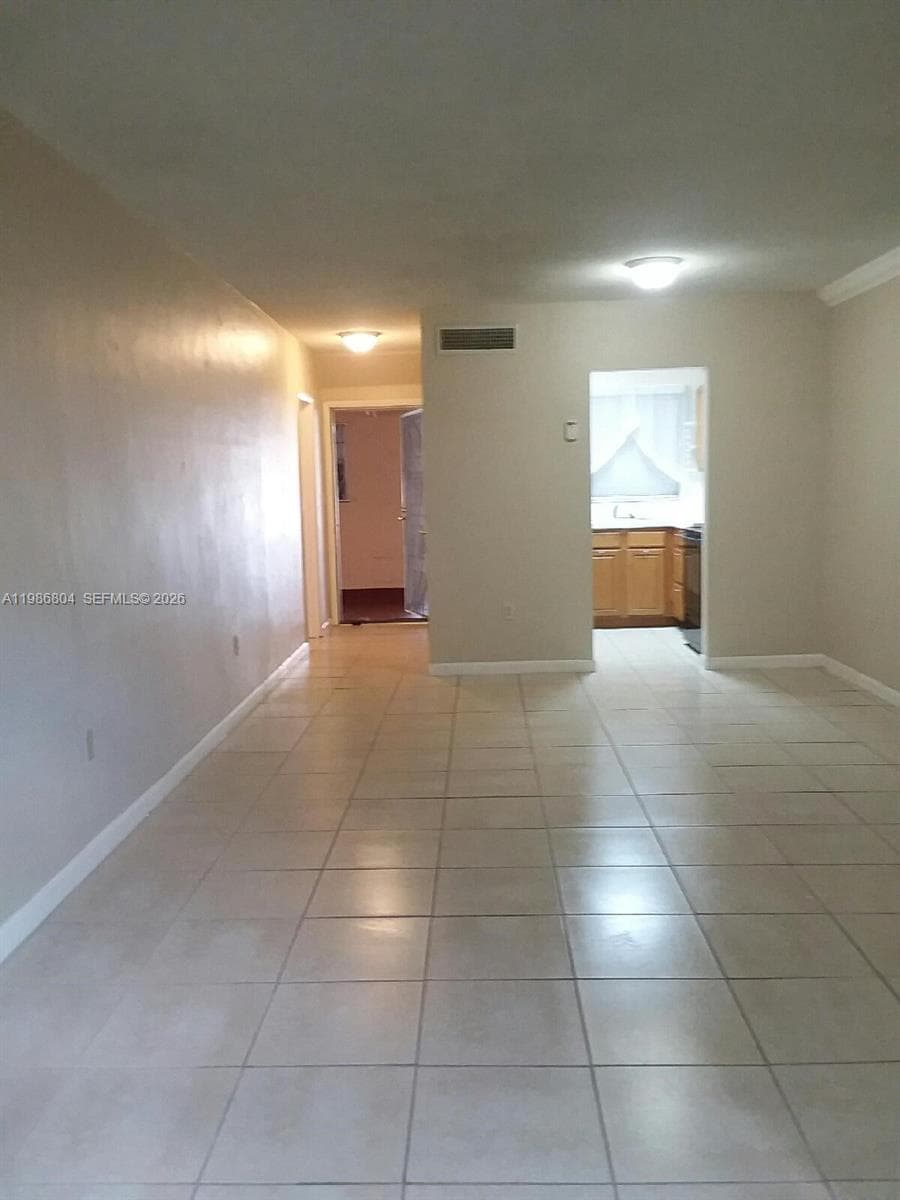 140 Royal Palm Rd # 107, Hialeah Gardens, FL 33016 photo 6