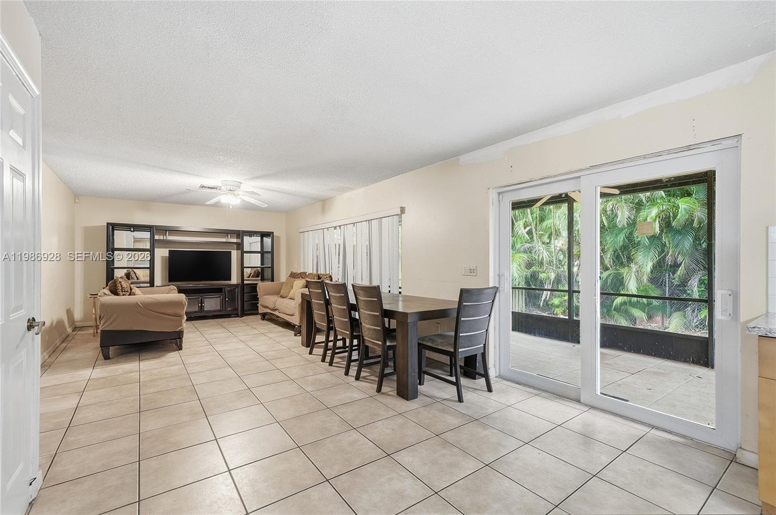1421 SW 97th Ave, Pembroke Pines, FL 33025 photo 10