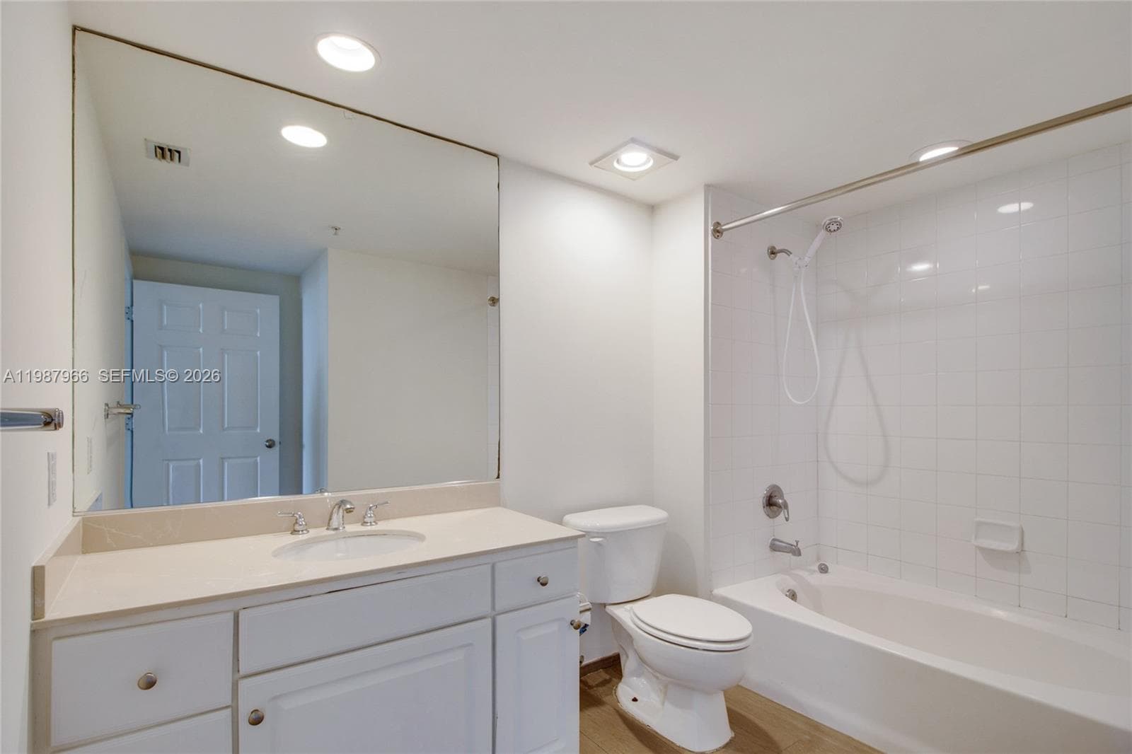 2000 N Bayshore Dr # 506, Miami, FL 33137 photo 10