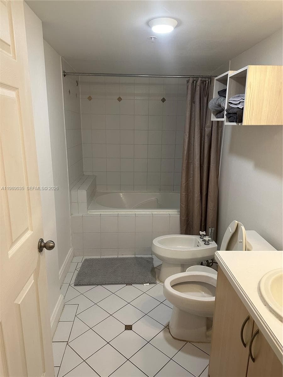 2951 S Bayshore Dr # 417, Miami, FL 33133 photo 6