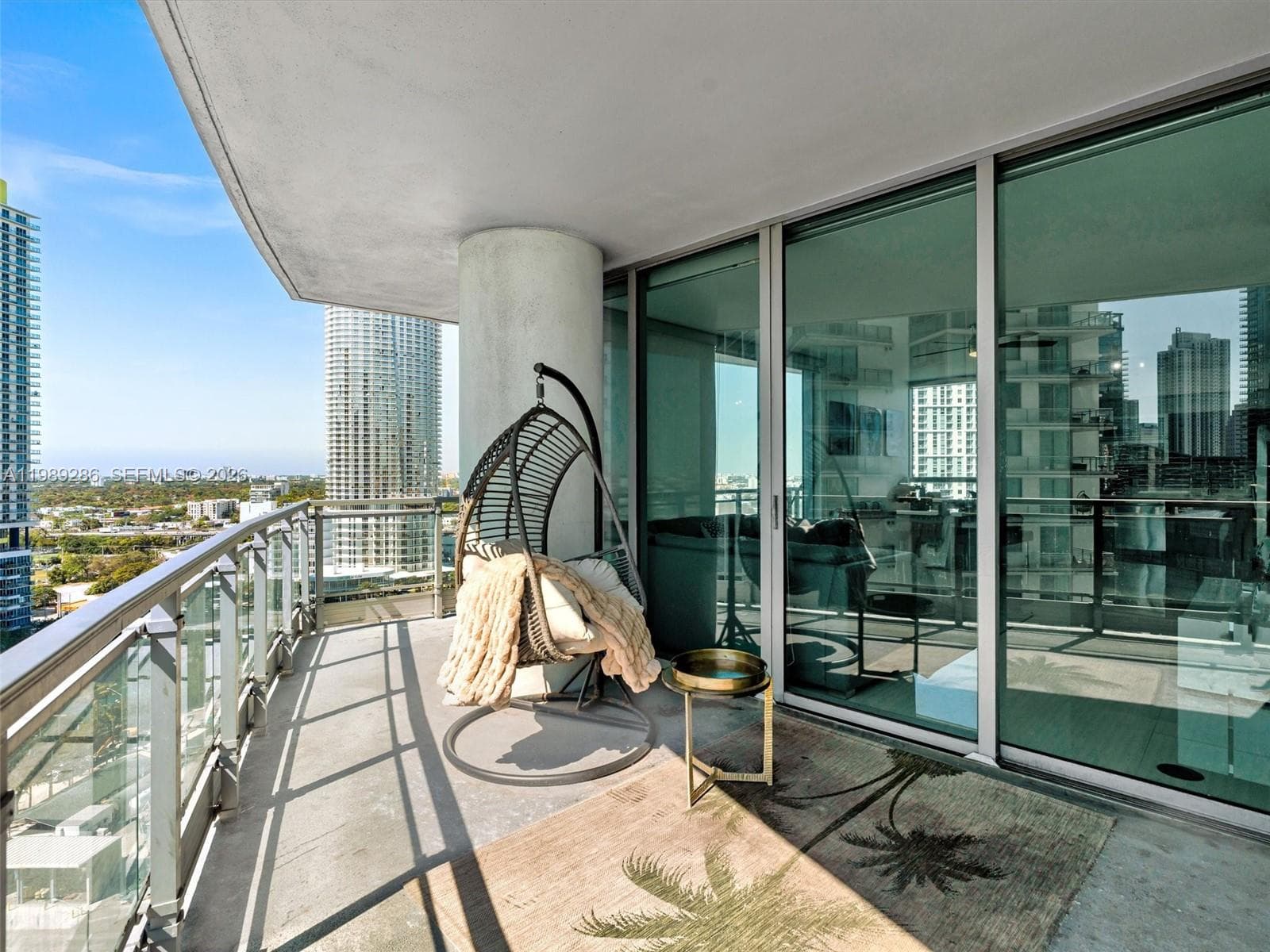90 SW 3rd St # 2013, Miami, FL 33130 photo 6