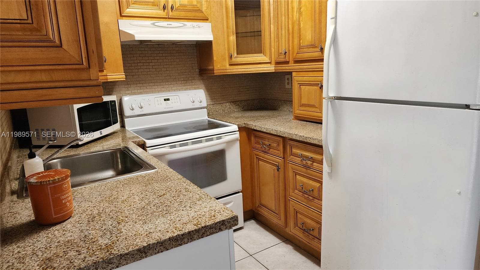 9405 W Flagler St # D204, Miami, FL 33174 photo 11