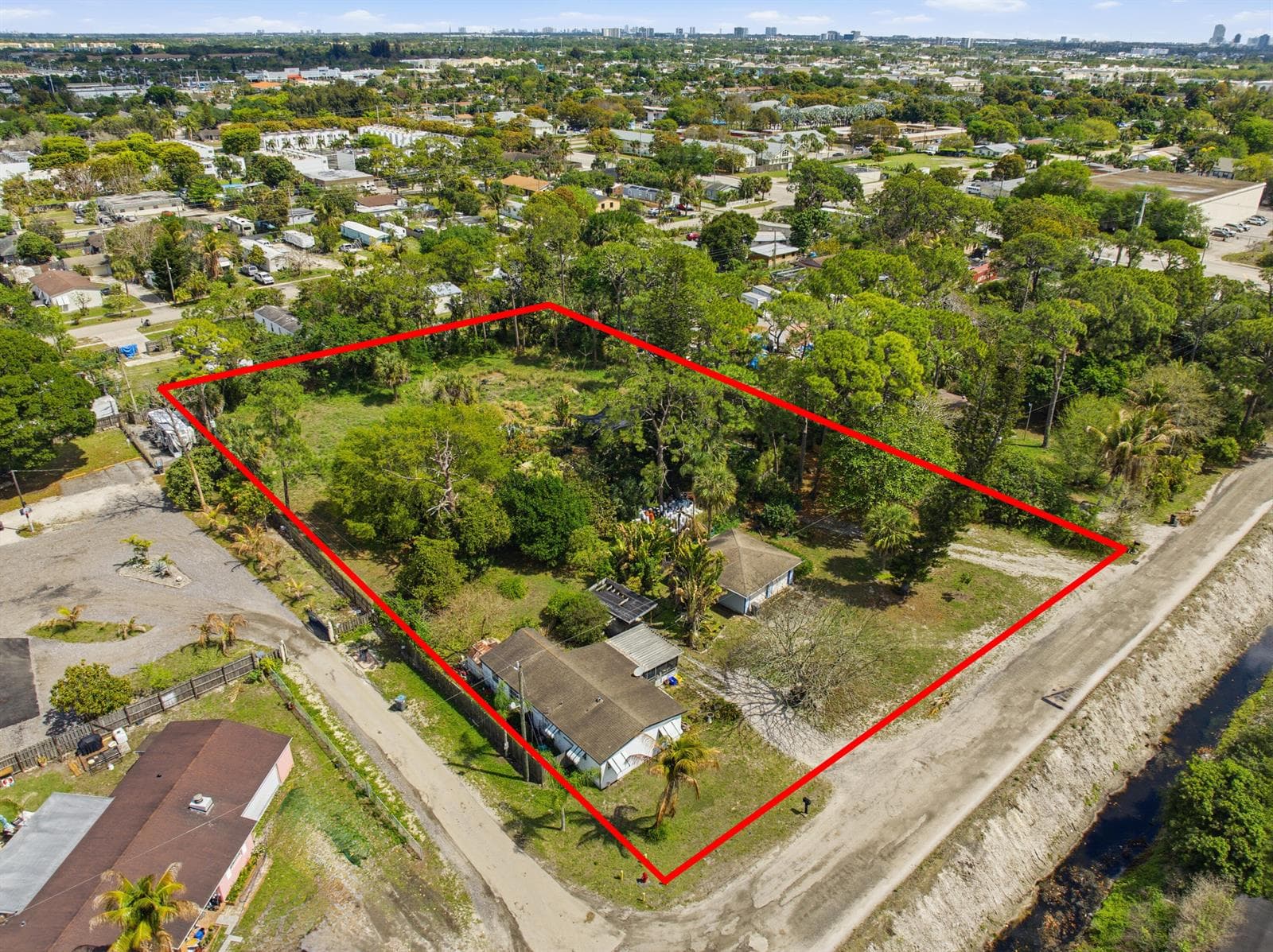 5133 Pine Grove Drive N, West Palm Beach, FL 33417 photo 12
