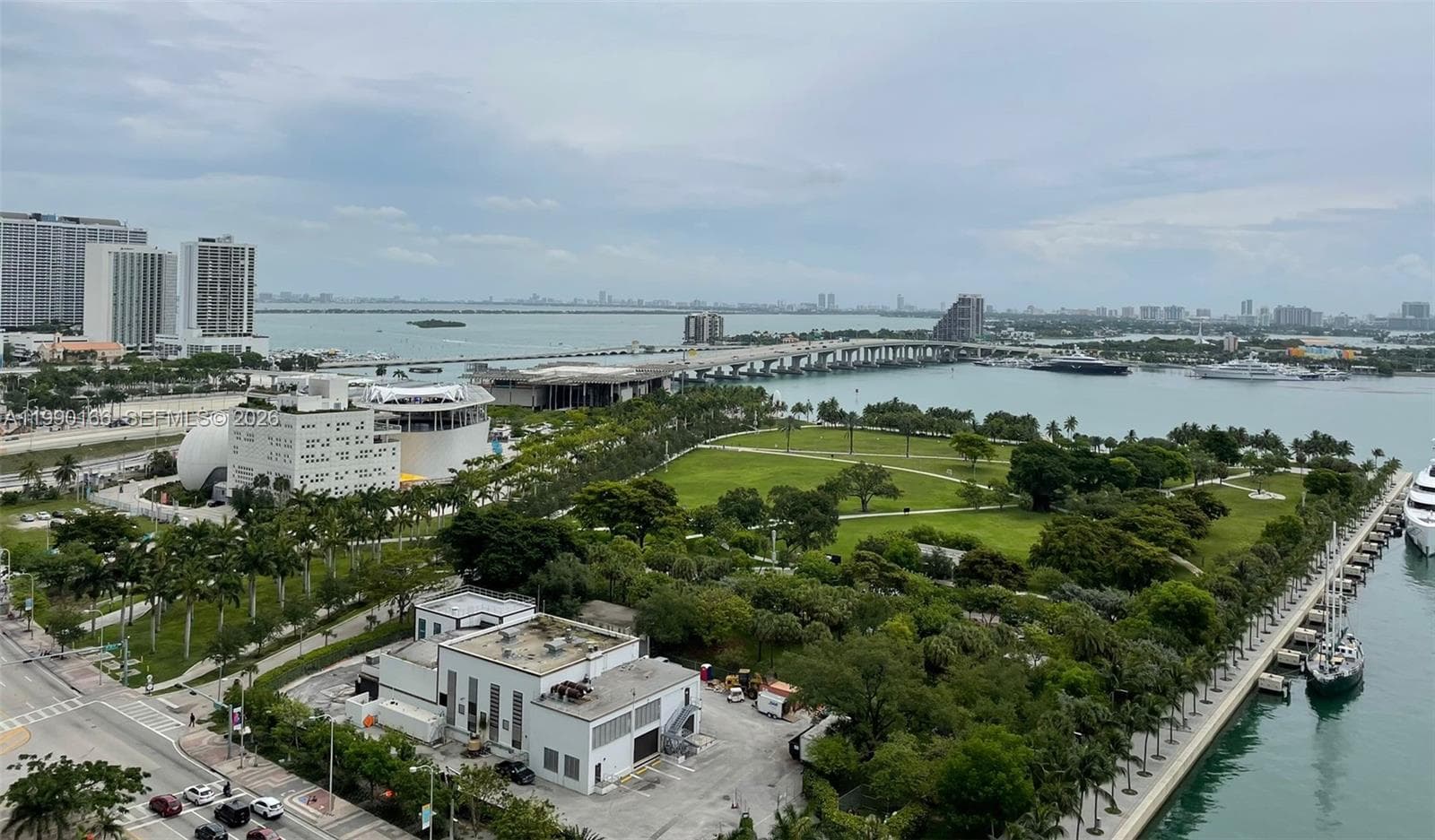 888 Biscayne Blvd # 1810, Miami, FL 33132 photo 9