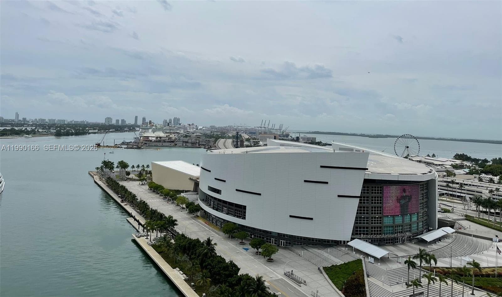 888 Biscayne Blvd # 1810, Miami, FL 33132 photo 8