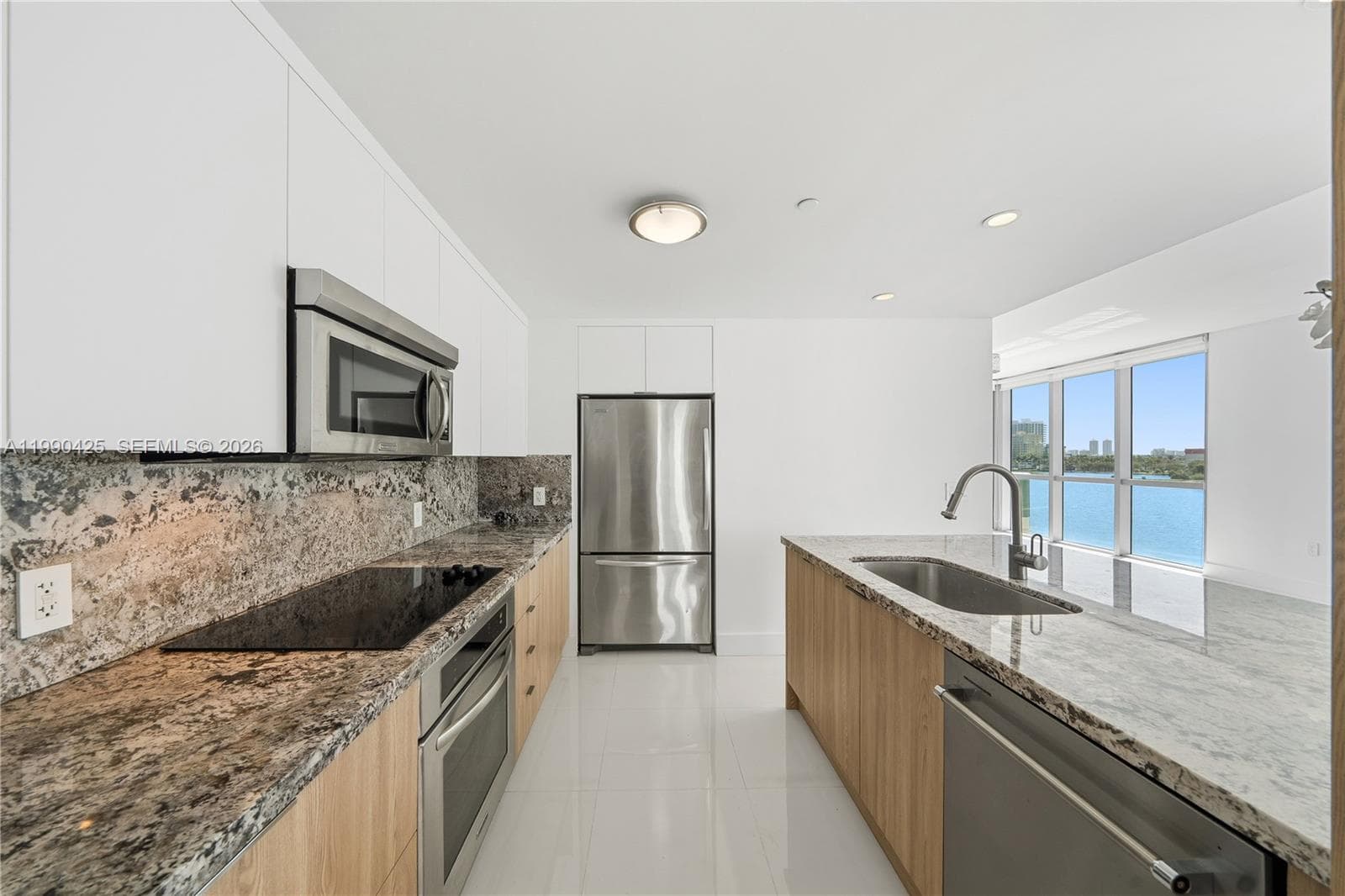 7935 East Dr # 504, North Bay Village, FL 33141 photo 6
