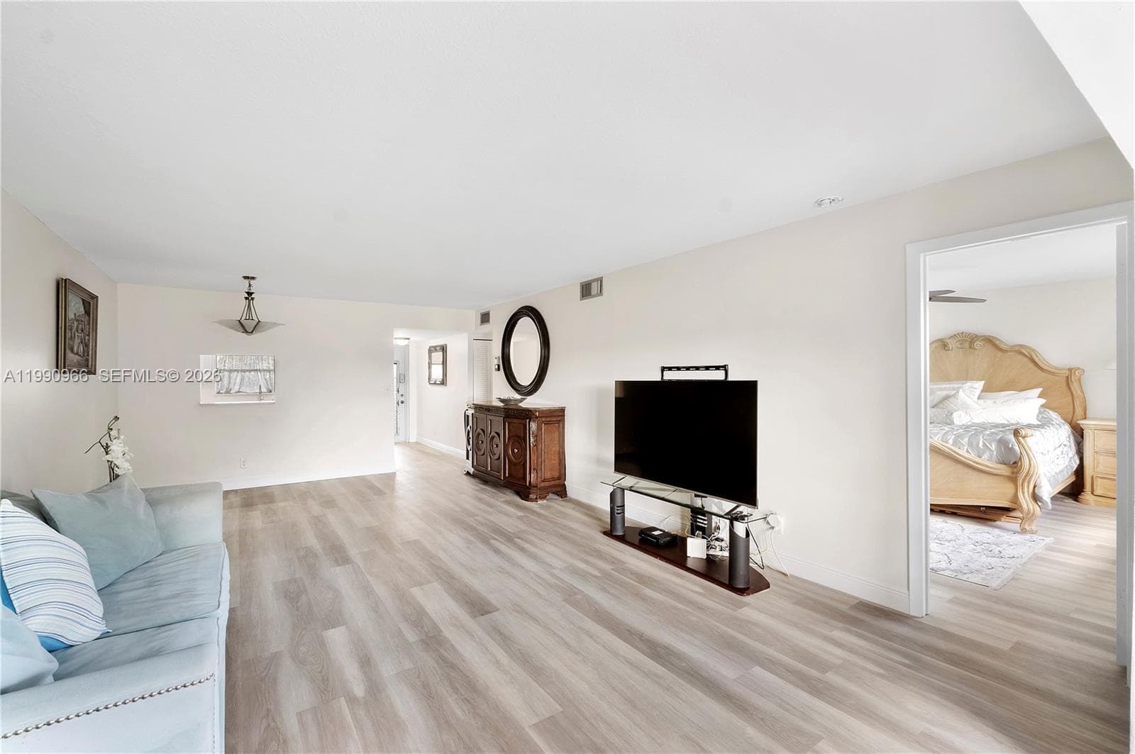 9201 Sunrise Lakes Blvd # 304, Sunrise, FL 33322 photo 4