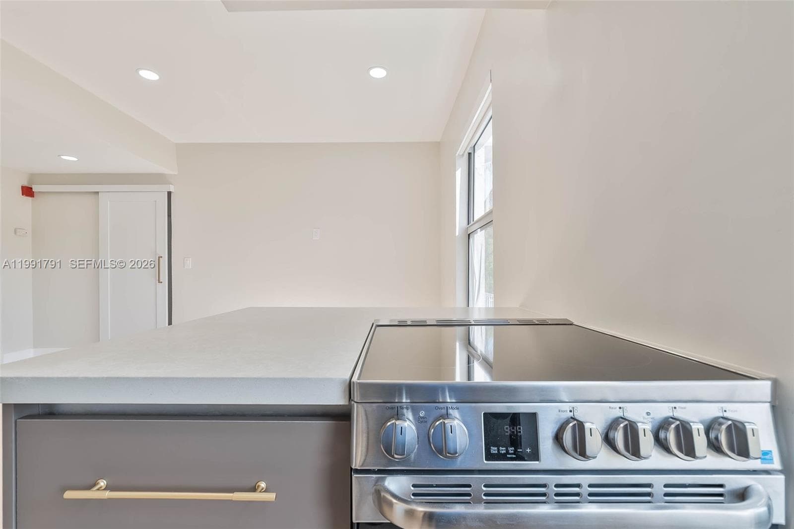 694 NE 76th St # 6, Miami, FL 33138 photo 7