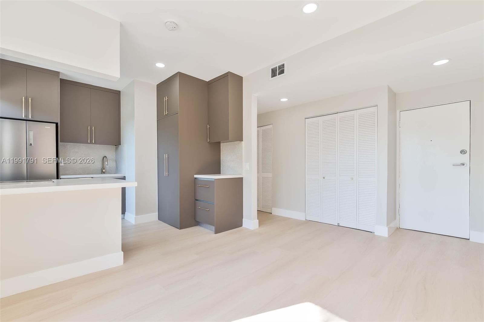 694 NE 76th St # 6, Miami, FL 33138 photo 10