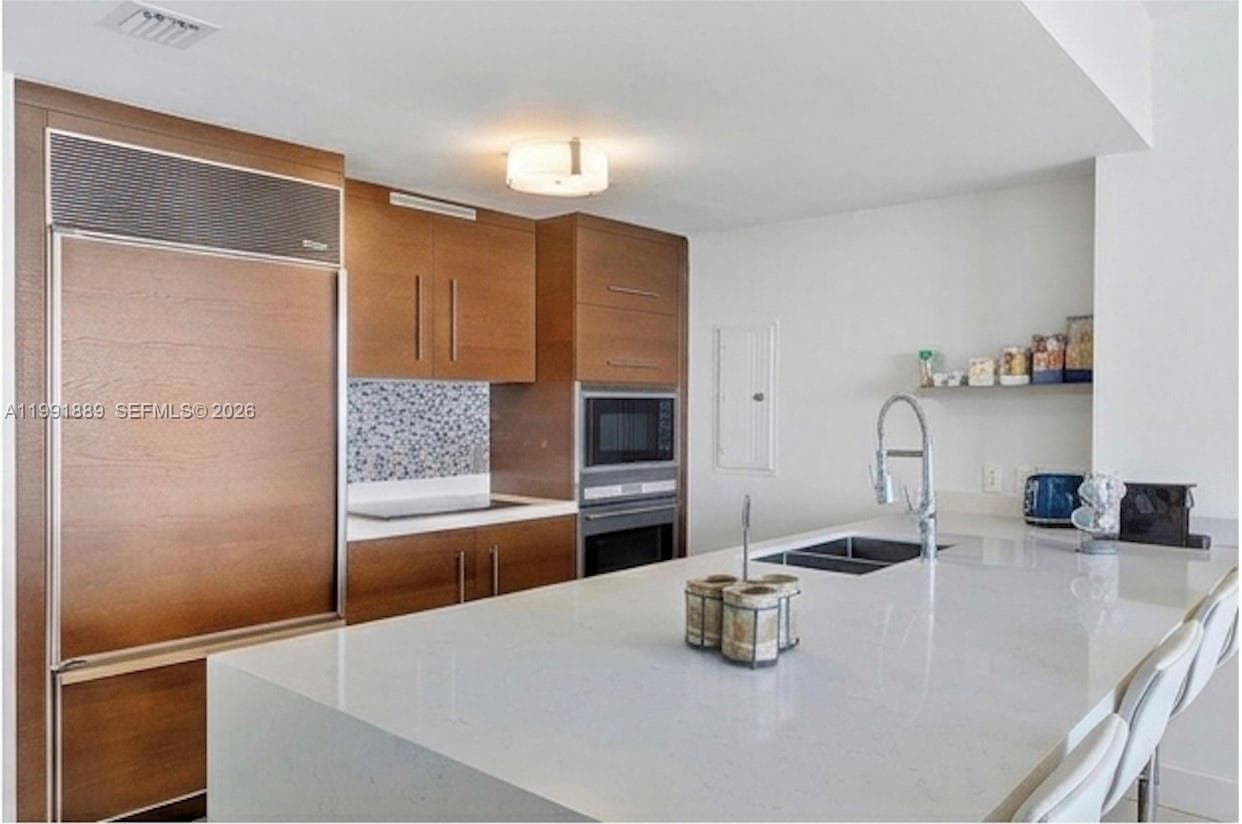 465 Brickell Ave # 3905, Miami, FL 33131 photo 3