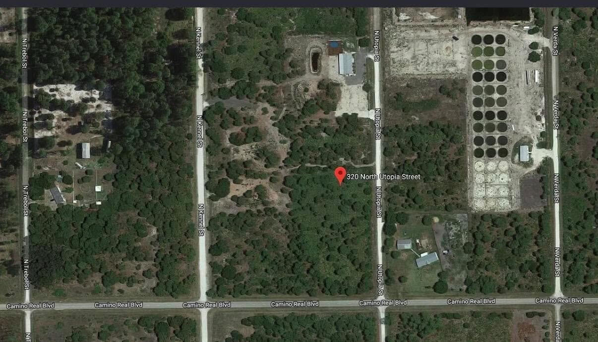320 N Utopia Street, Clewiston, FL 33440 photo 2