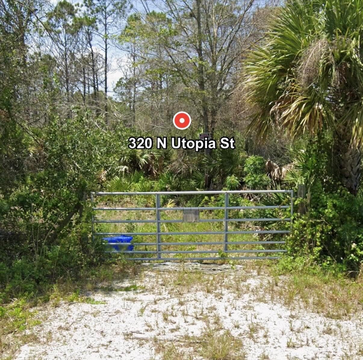 320 N Utopia Street, Clewiston, FL 33440 photo 3