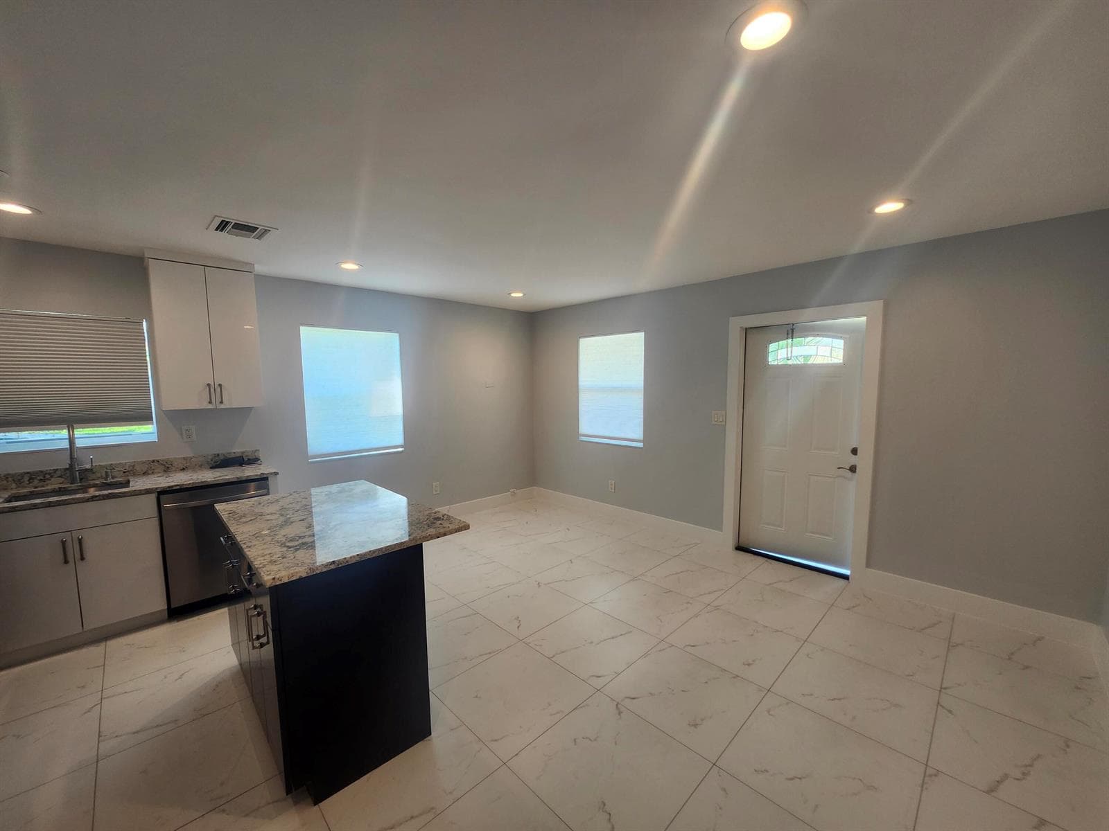 511 N 60th Way # East Apartment, Hollywood, FL 33024 photo 7