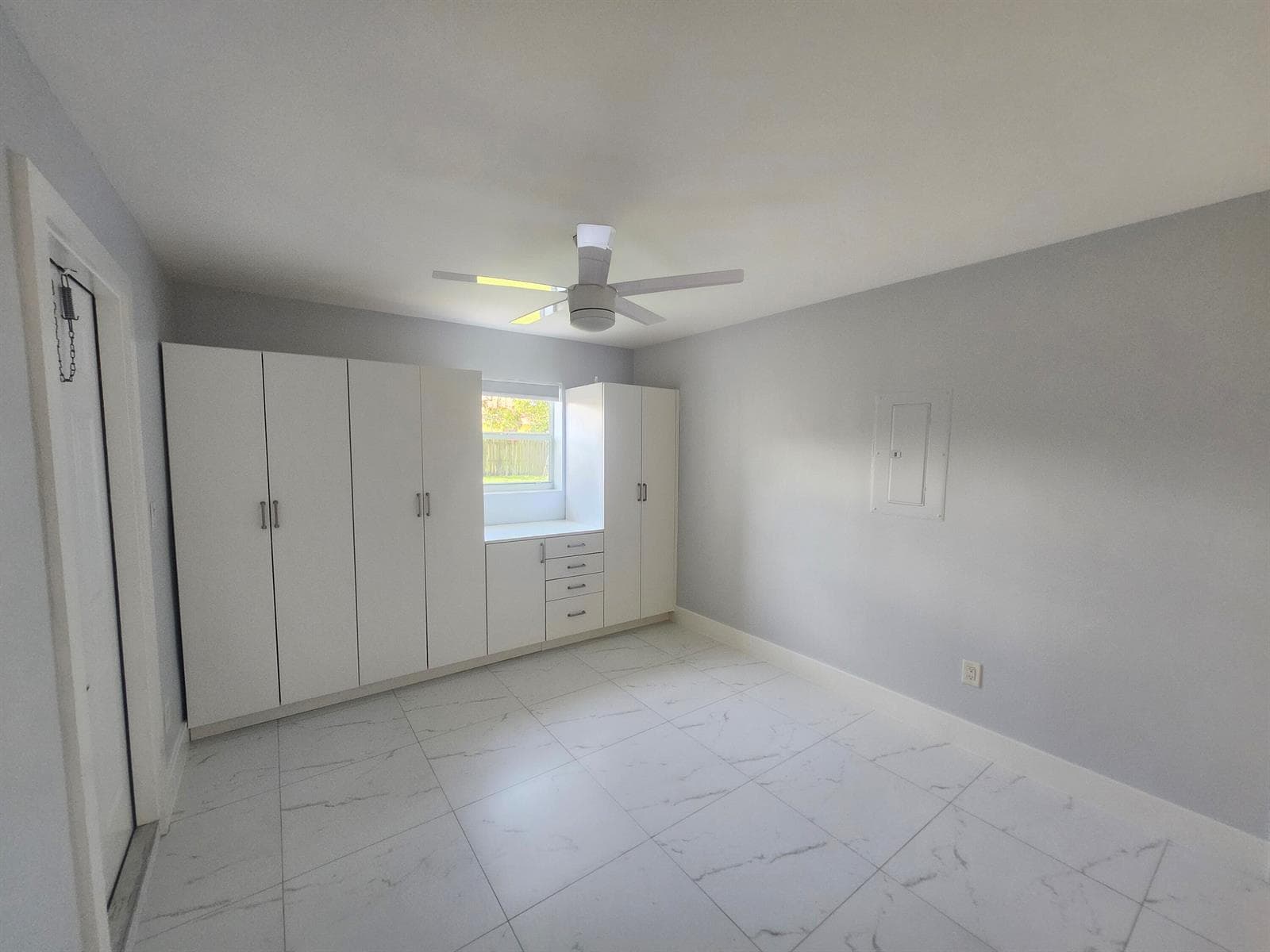 511 N 60th Way # East Apartment, Hollywood, FL 33024 photo 10