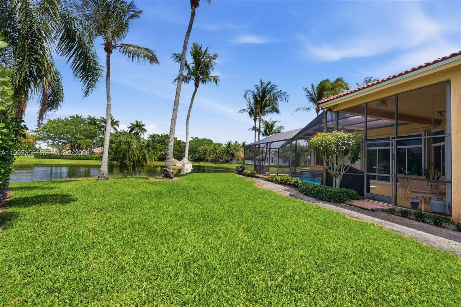 3038 Lakewood Dr, Weston, FL 33332 photo 7
